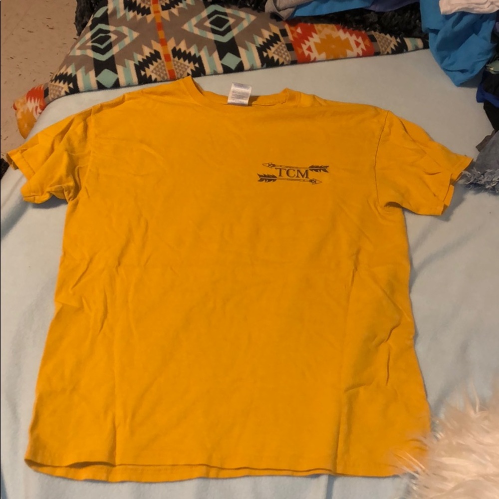 Short sleeve shirt